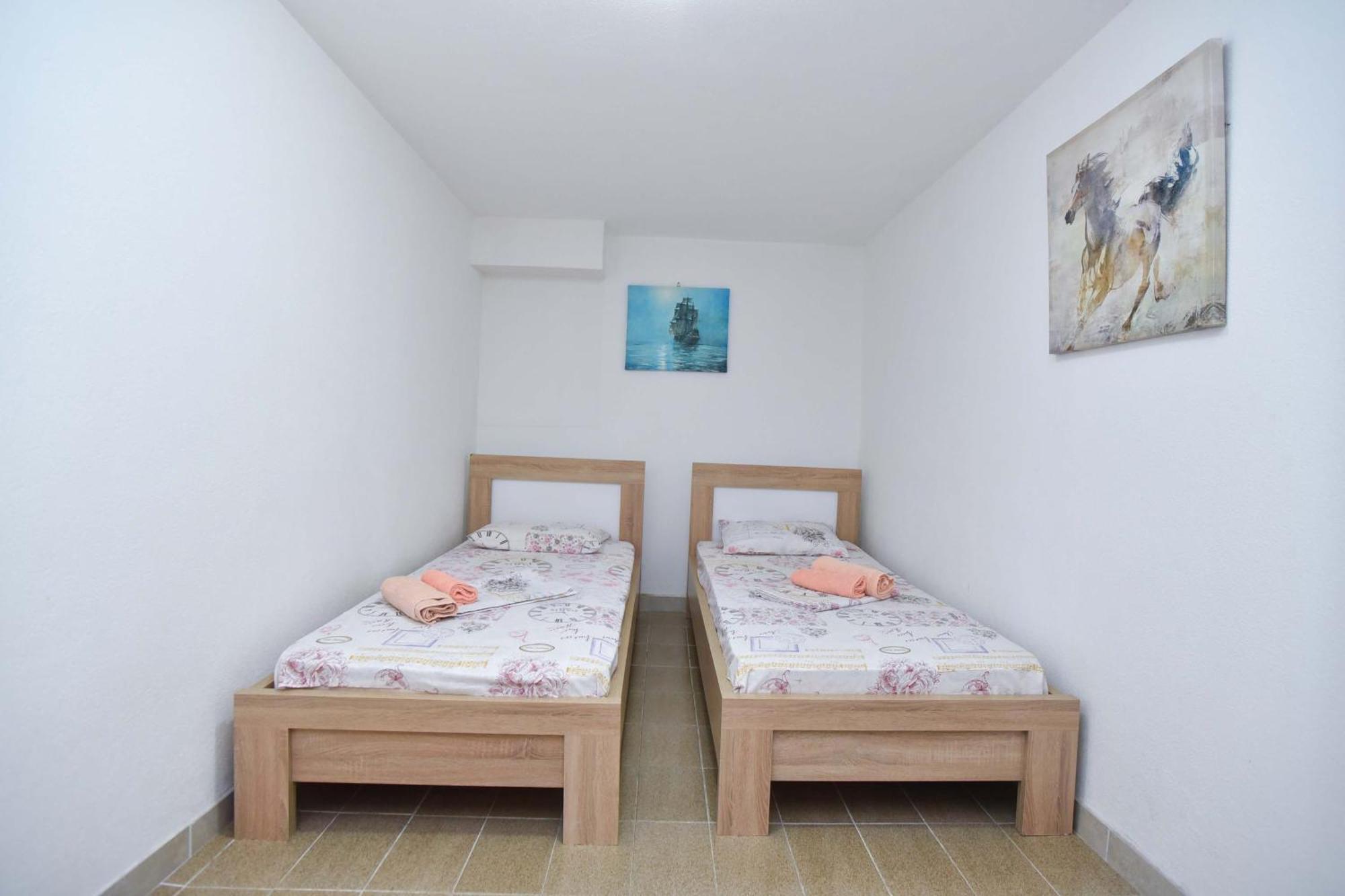 Vila Lucice Petrovac 외부 사진