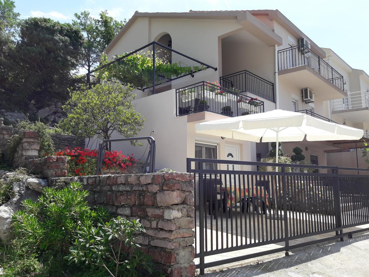 Vila Lucice Petrovac 외부 사진